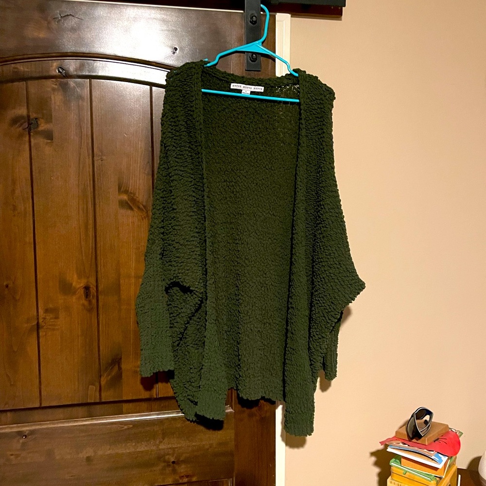 Women’s Large Heavy Knit Sweater